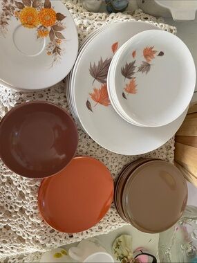 Vintage Melamine (Melmac) dishes